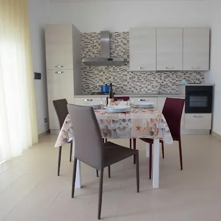 Cala Del Faro Tatil Evi